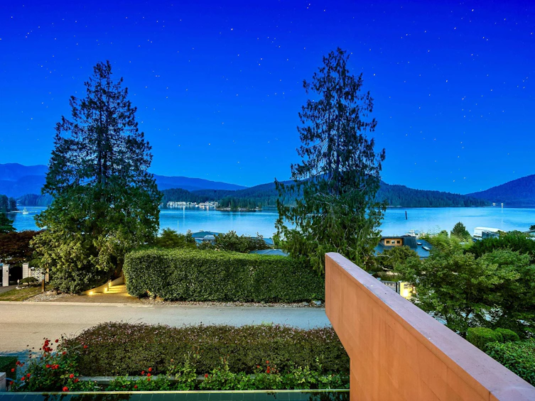 687 Beachview Drive, North Vancouver, BC, V7G 1P8 - 39