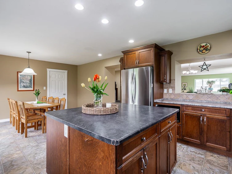 40575 No. 4 Road, Abbotsford, BC, V3G 2S2 - 11