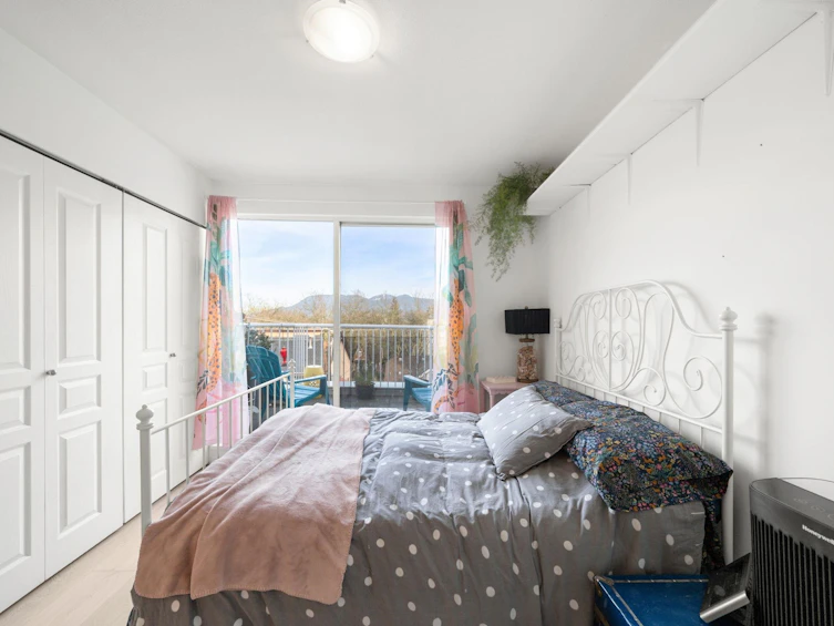 301-3727 W 10 Avenue, Vancouver, BC, V6R 2G5 - 15
