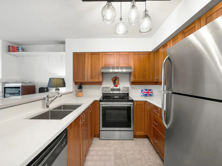 301-3727 W 10 Avenue, Vancouver, BC, V6R 2G5 - 10