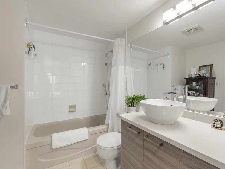 124-7531 Minoru Boulevard, Richmond, BC, V6Y 1Z3 - 16