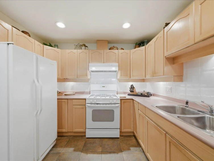14-11355 Cottonwood Drive, Maple Ridge, BC, V2X 2C6 - 11
