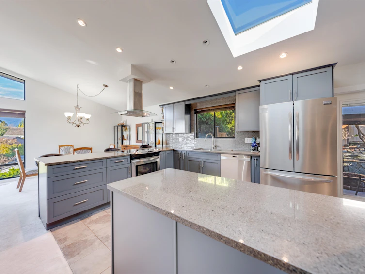 3 Crawford Bay, Port Moody, BC, V3H 3N3 - 8