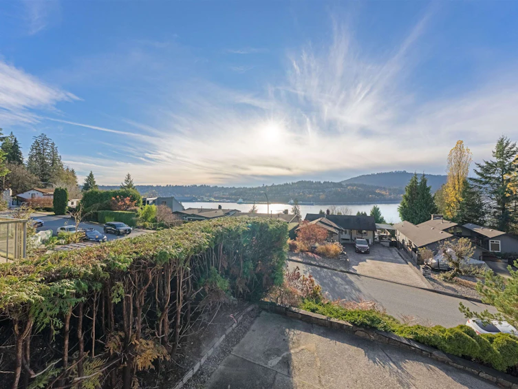 3 Crawford Bay, Port Moody, BC, V3H 3N3 - 30