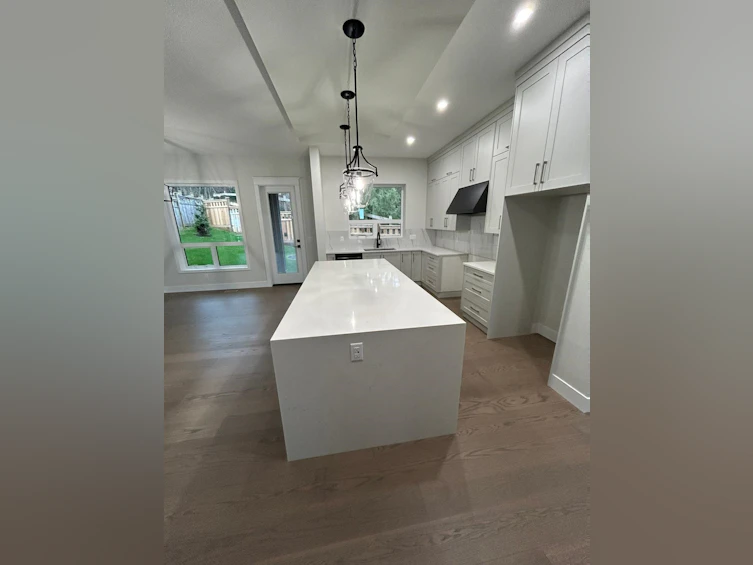 1527 Dayton Street, Coquitlam, BC, V3E 0L2 - 5