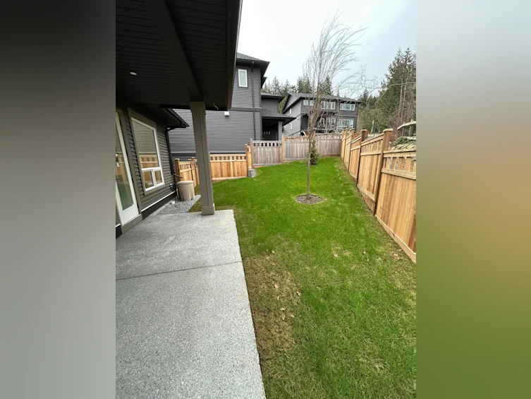 1527 Dayton Street, Coquitlam, BC, V3E 0L2 - 9