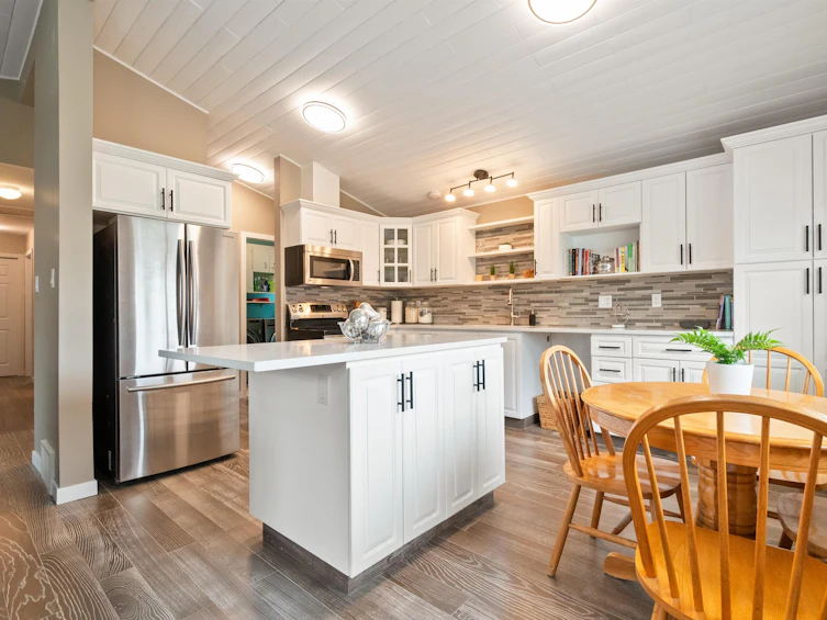 45258 Crescent Drive, Chilliwack, BC, V2P 1G6 - 3