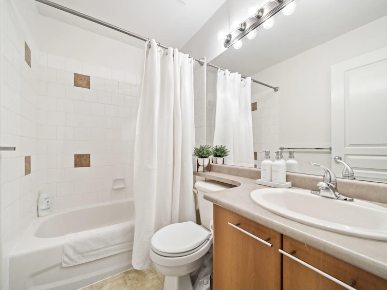 142-2000 Panorama Drive, Port Moody, BC, V3H 5J5 - 14