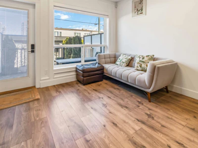 102-7088 Sperling Avenue - 3