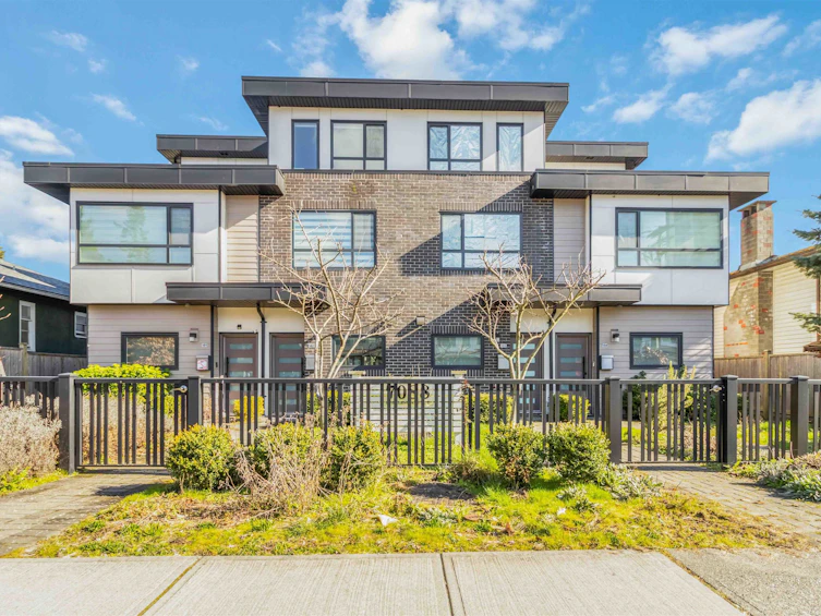 102-7088 Sperling Avenue, Burnaby, BC, V5E 2W3