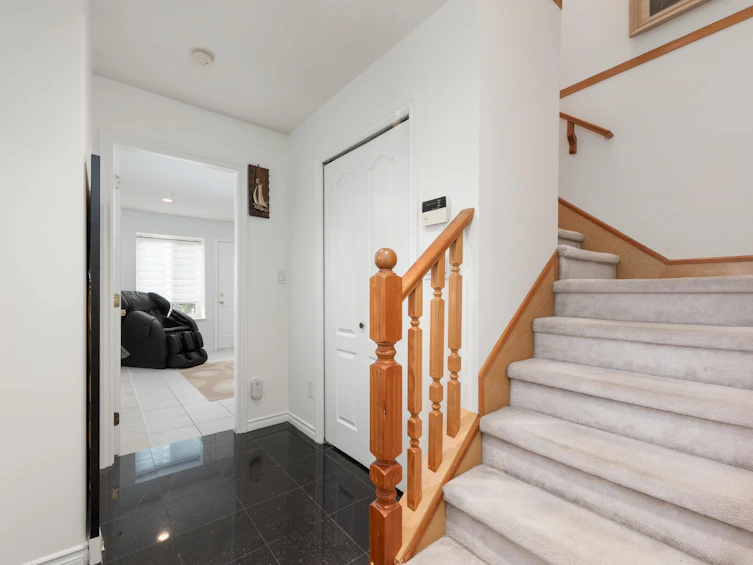 2423 E 4th Avenue, Vancouver, BC, V5M 1K1 - 27