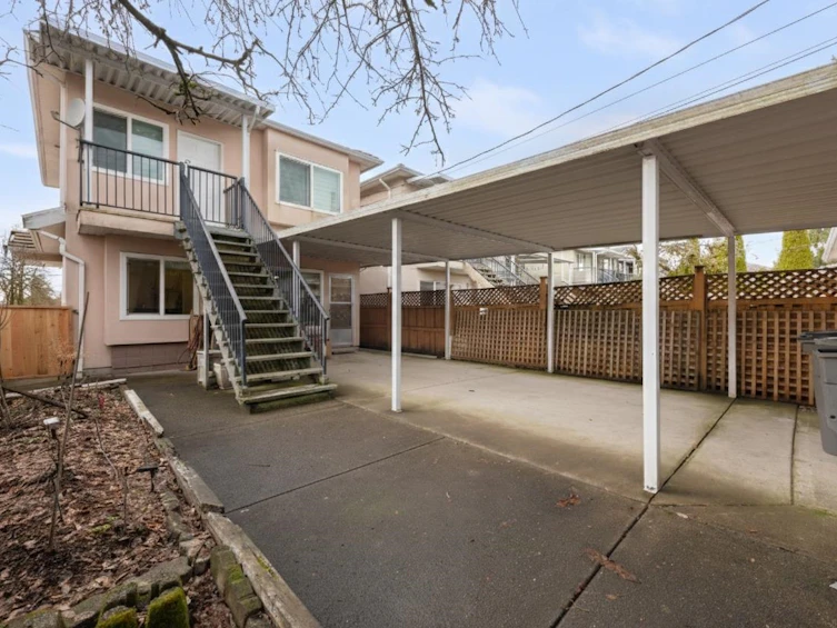 2423 E 4th Avenue, Vancouver, BC, V5M 1K1 - 10