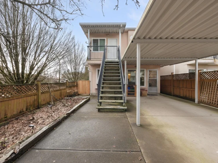 2423 E 4th Avenue, Vancouver, BC, V5M 1K1 - 35