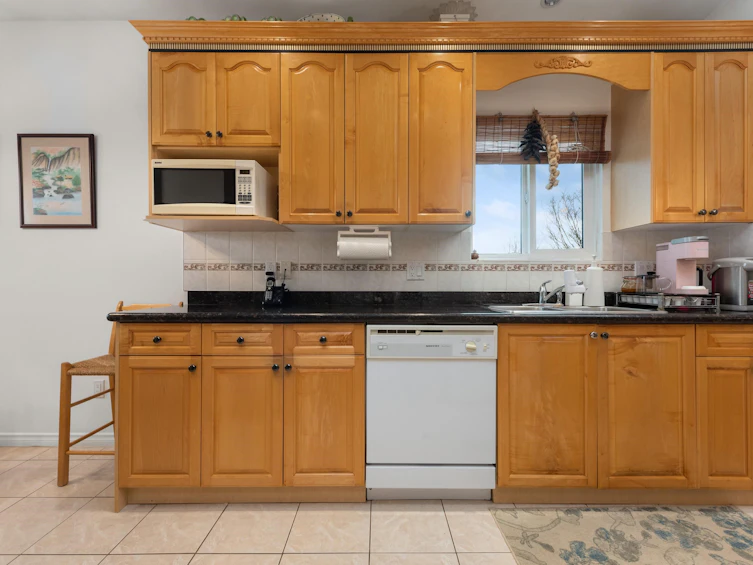 2423 E 4th Avenue, Vancouver, BC, V5M 1K1 - 12