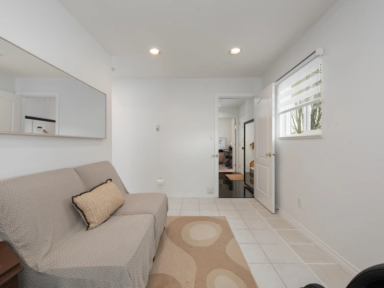2423 E 4th Avenue, Vancouver, BC, V5M 1K1 - 26