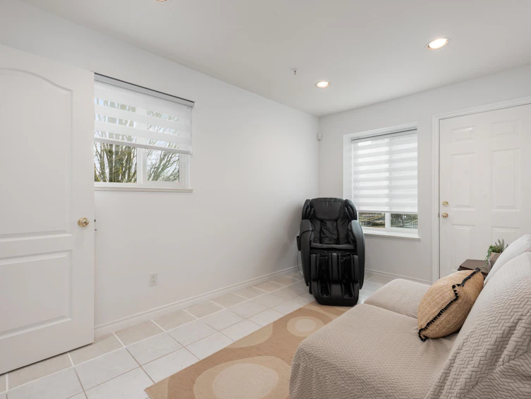 2423 E 4th Avenue, Vancouver, BC, V5M 1K1 - 25