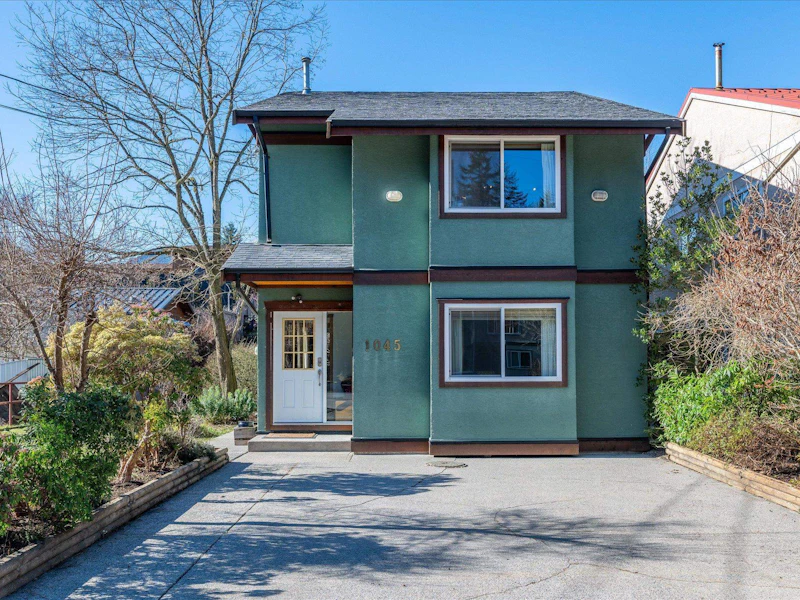 1045 Northridge Drive, Squamish BC V8B 0T1