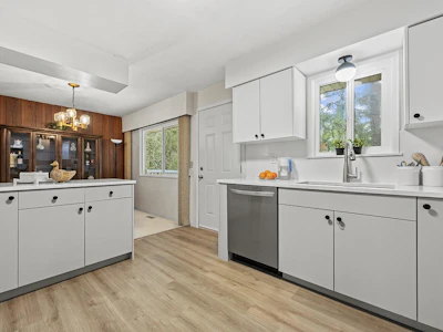 2580 Patricia Avenue - 4