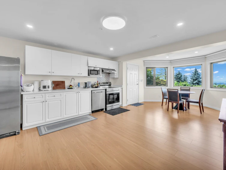 2662 Chelsea Place, West Vancouver, BC, V7S 3E5 - 32
