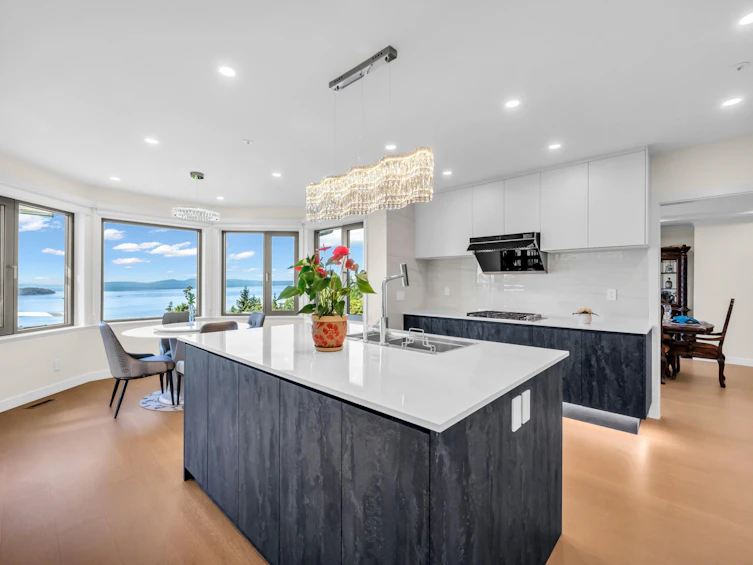 2662 Chelsea Place, West Vancouver, BC, V7S 3E5 - 18