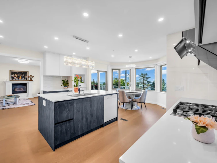 2662 Chelsea Place, West Vancouver, BC, V7S 3E5 - 15