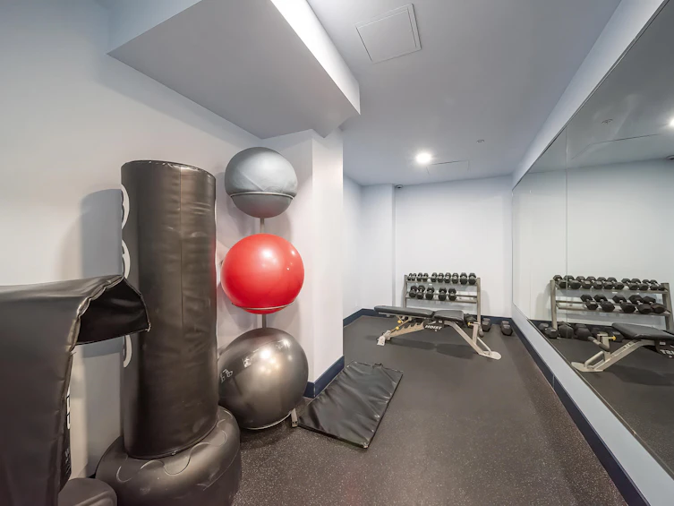 303-1211 Melville Street, Vancouver, BC, V6E 0A7 - 33