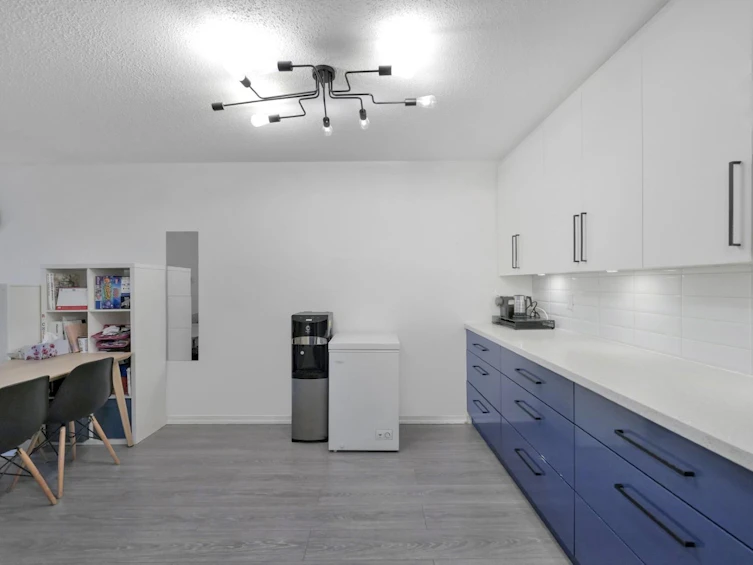 106-8720 No. 1 Road, Richmond, BC, V7C 4L5 - 8