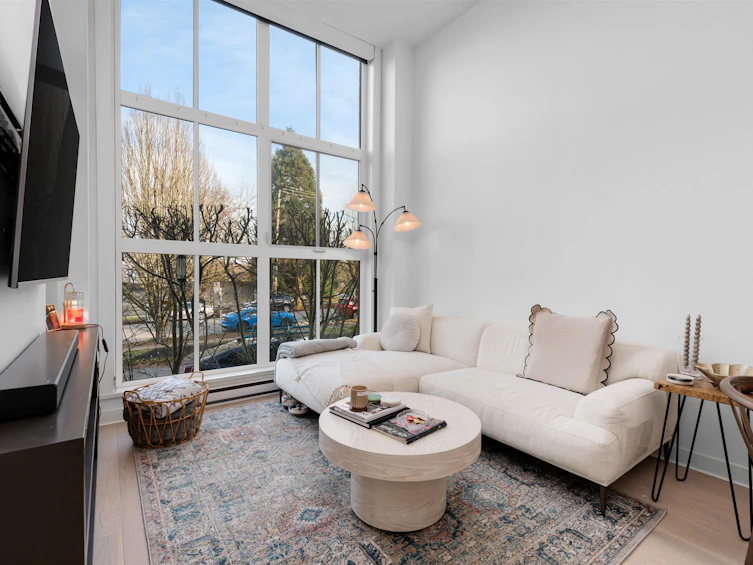 3429 Porter Street, Vancouver, BC, V5N 4H2 - 2