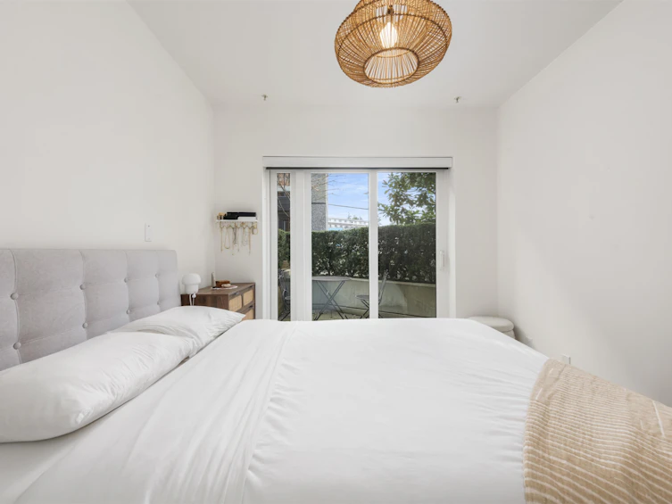3429 Porter Street, Vancouver, BC, V5N 4H2 - 14