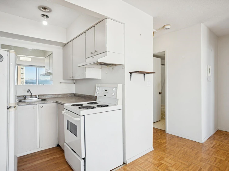1202-1251 Cardero Street, Vancouver, BC, V6G 2H9 - 8