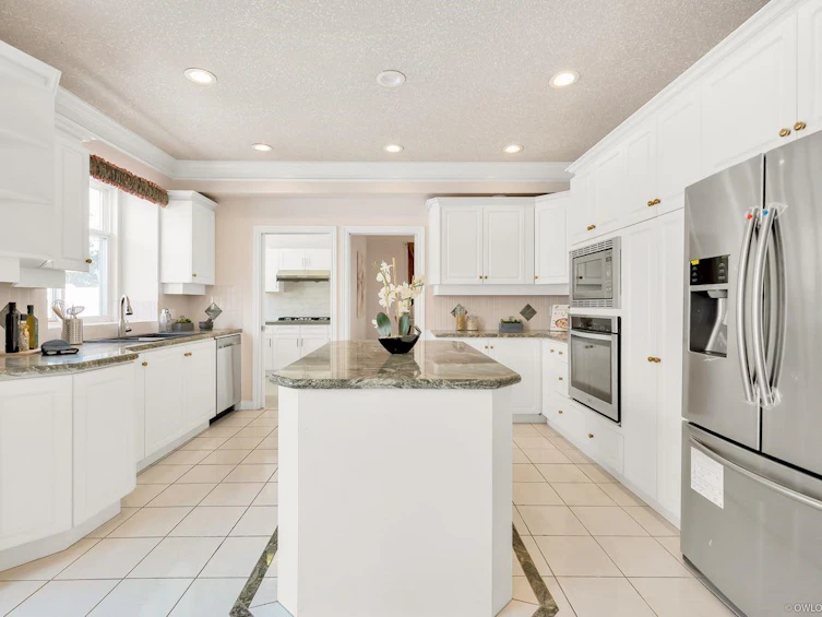 8777 Wheeler Road, Richmond, BC, V6Y 2M4 - 9