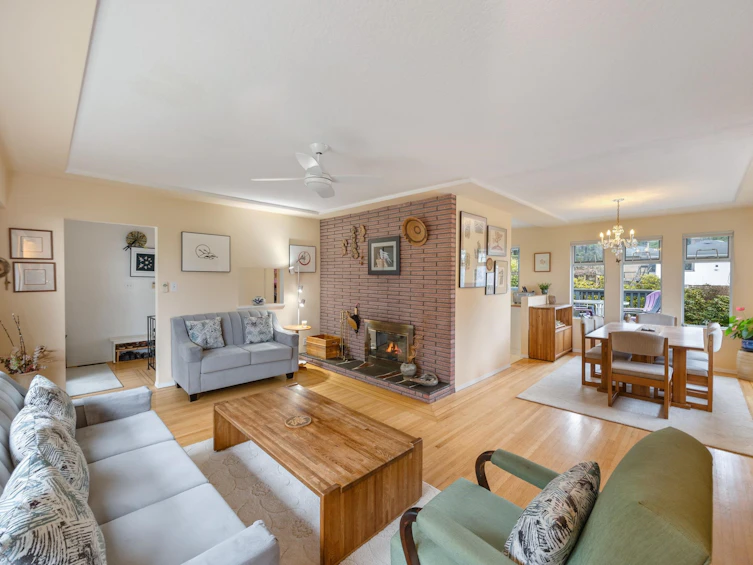 8608 Buller Avenue, Burnaby, BC, V5J 4V3 - 4
