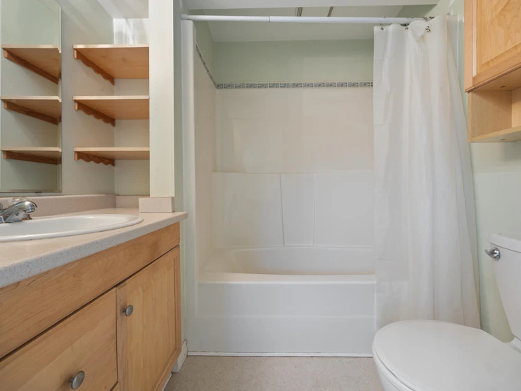 8608 Buller Avenue, Burnaby, BC, V5J 4V3 - 26