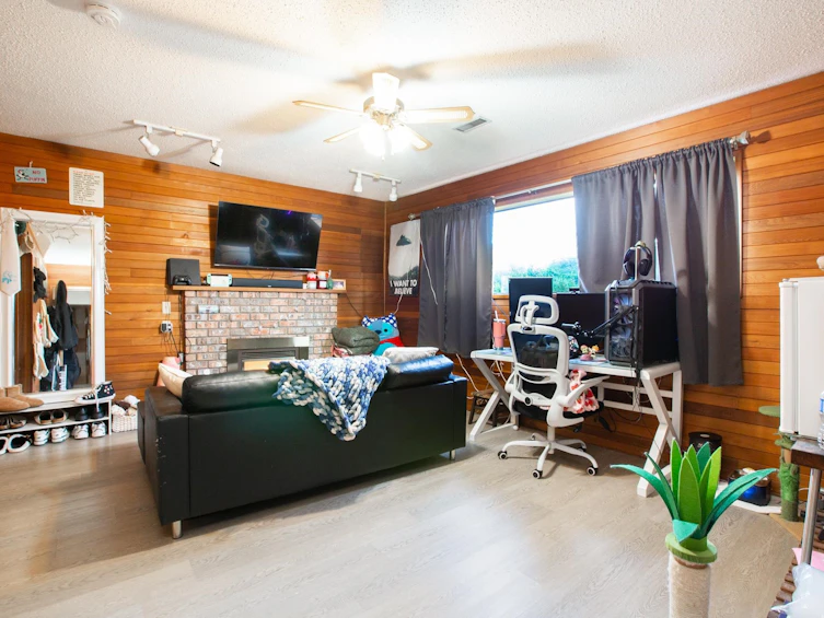 6221 175a Street, Surrey, BC, V3S 4S3 - 23
