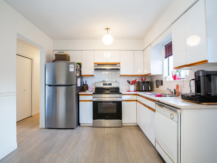 6221 175a Street, Surrey, BC, V3S 4S3 - 8