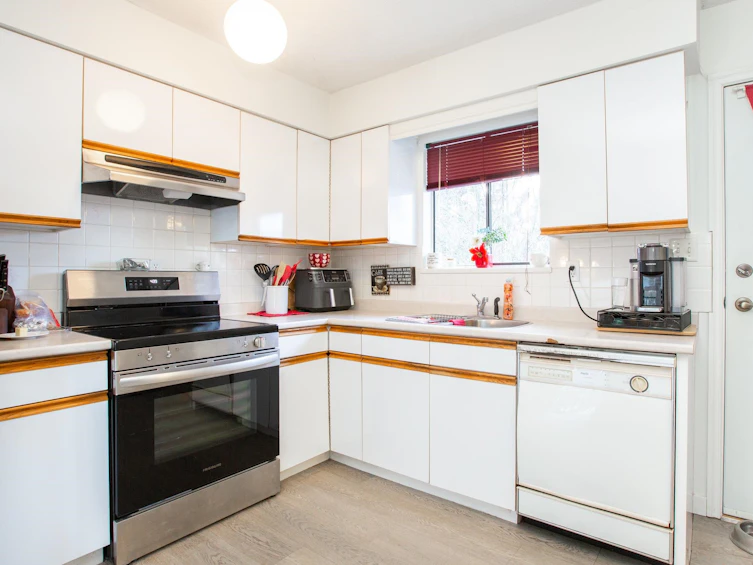 6221 175a Street, Surrey, BC, V3S 4S3 - 9