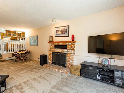 9092 Hardy Road - 4