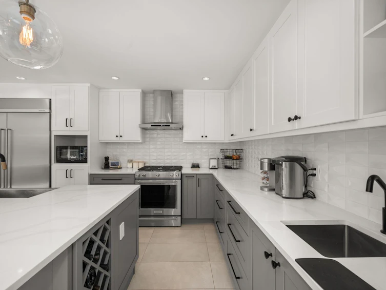2566 Mcbain Avenue, Vancouver, BC, V6L 2C6 - 8