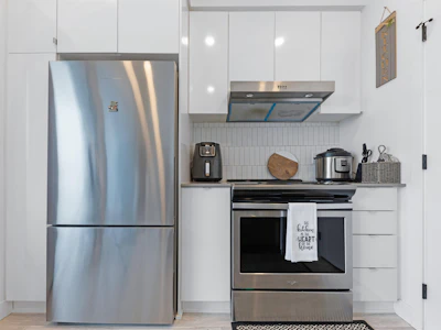 406-32828 Landeau Place - 4