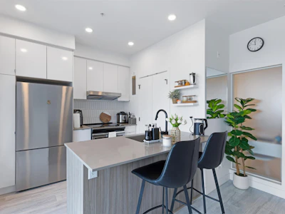 406-32828 Landeau Place - 5