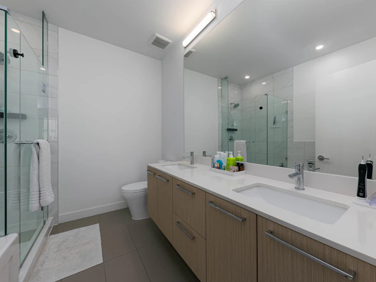17-602 Lile Drive, North Vancouver, BC, V7G 0B3 - 15