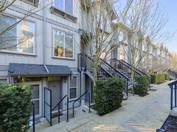 33-433 Seymour River Place, North Vancouver, BC, V7H 0B8 - 2
