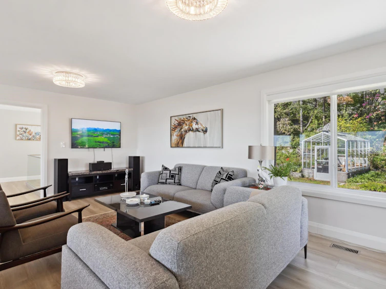 1111 Gilston Road, West Vancouver, BC, V7S 2E7 - 5