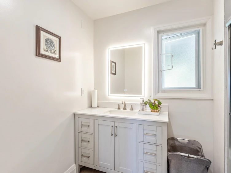 1111 Gilston Road, West Vancouver, BC, V7S 2E7 - 13