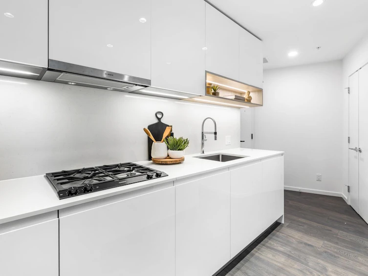 927-6300 Minoru Boulevard, Richmond, BC, V6Y 0N1 - 16
