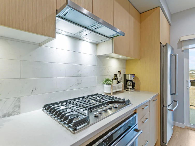 202-19451 Sutton Avenue, Pitt Meadows, BC, V3Y 0G6 - 9