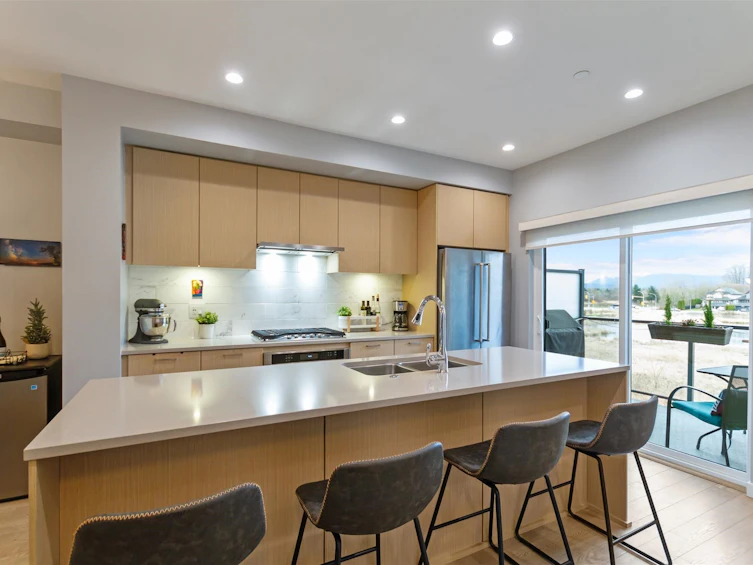 202-19451 Sutton Avenue, Pitt Meadows, BC, V3Y 0G6 - 7