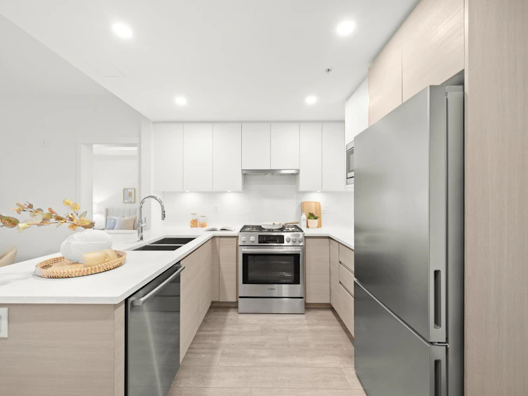 419-4788 Hastings Street, Burnaby, BC, V5C 0P4 - 11