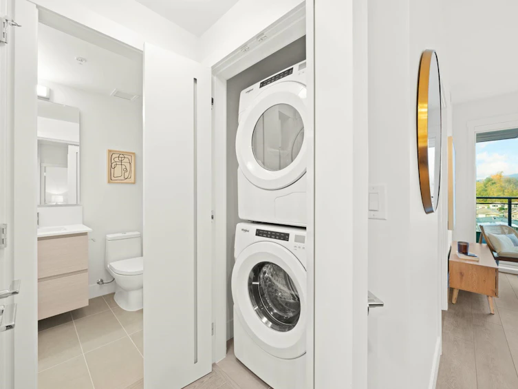 419-4788 Hastings Street, Burnaby, BC, V5C 0P4 - 23