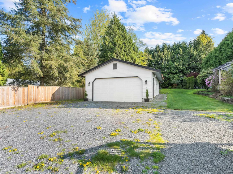 29390 Duncan Avenue, Abbotsford, BC, V4X 1J5 - 32